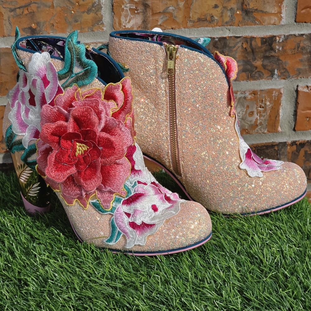 Irregular Choice Rows Garden Heel Ankle Boots Pink Multi-Color Glitter 11.5 - Picture 2 of 7